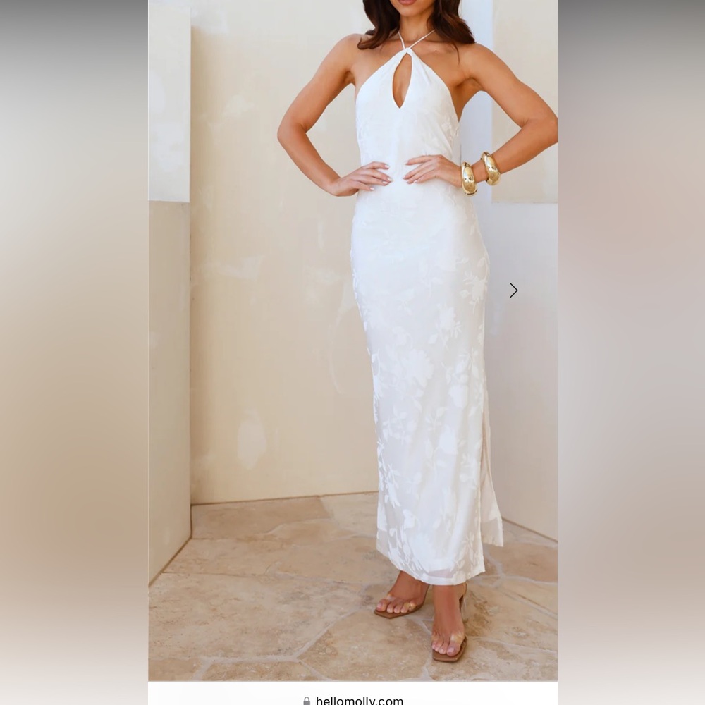 Elegant White Floral Dress